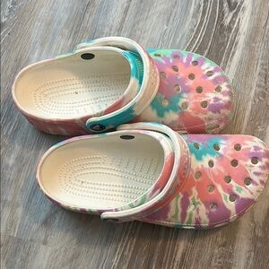CROCS woman’s size 7. Tye-dye colored.
